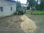 23.09.08 - neuer Sand für den Pferde-Paddock, garantiert beste Funktionalität des Hufmechanismus.